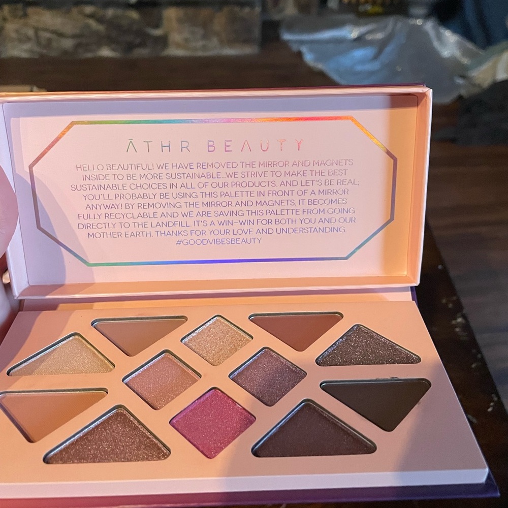 ATHR Beauty Manifest Crystal Palette